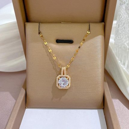 Necklace 27
