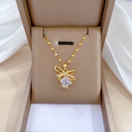Necklace 35