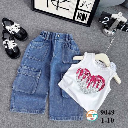 Children wear 10