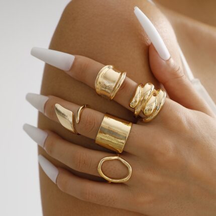 Knuckle ring 8