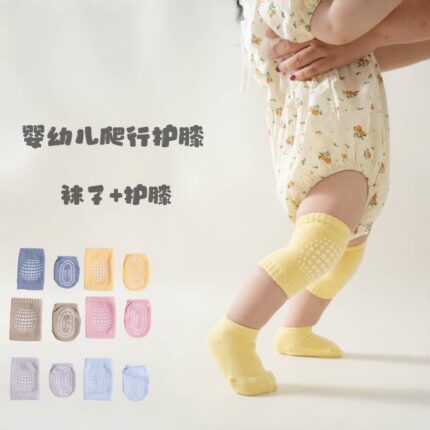 Toddler socks and knees pad