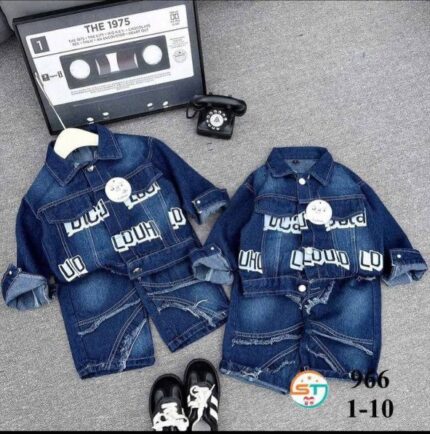 Children wear 8