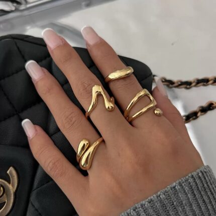 Knuckle ring 19